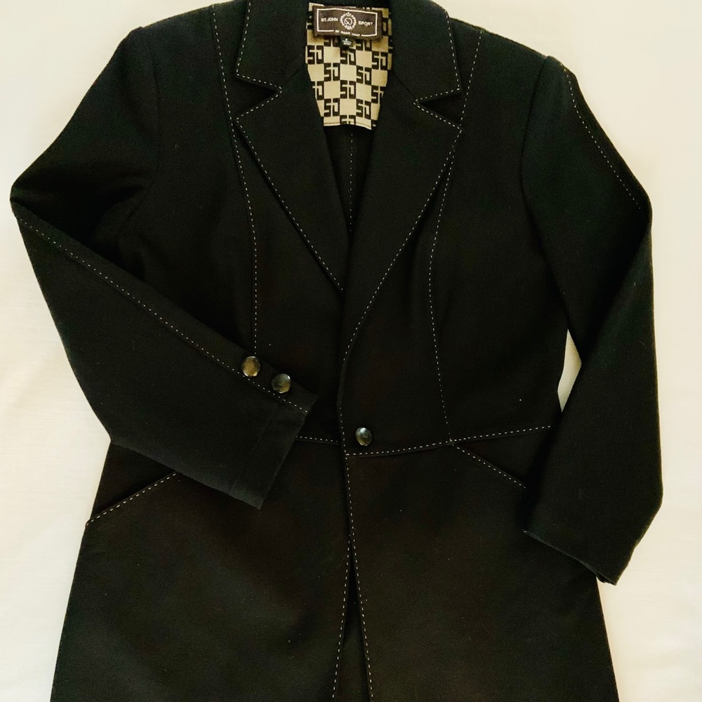 💋ST. JOHN Jacket - Picture 2 of 11